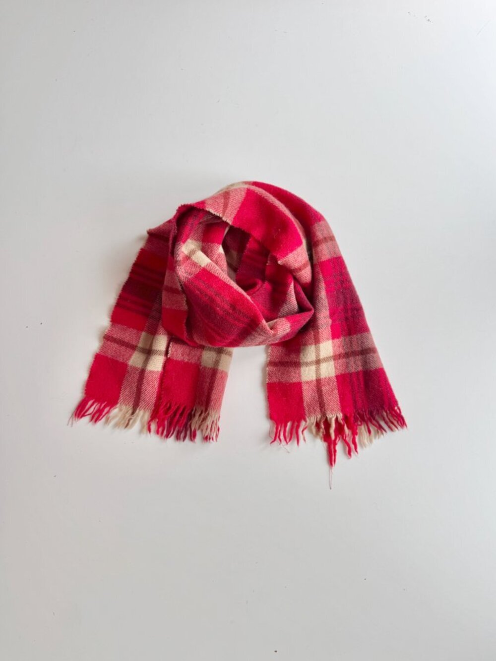 PARIS Red Tartan Check 100% Lambswool Fringed Rectangle Scarf - Picture 11 of 11